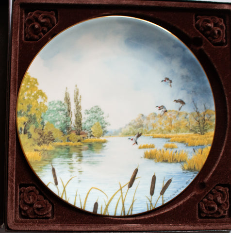 Royal Doulton 'At Peace with Nature' Picture Plate 'Rustling Reeds'