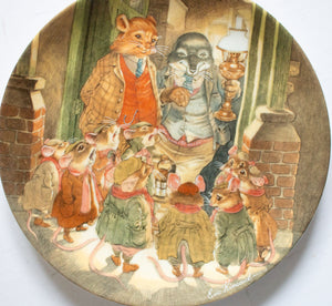 Wedgwood Bone China 'Wind in the Willows' Picture Plate 'The Carol Singers'