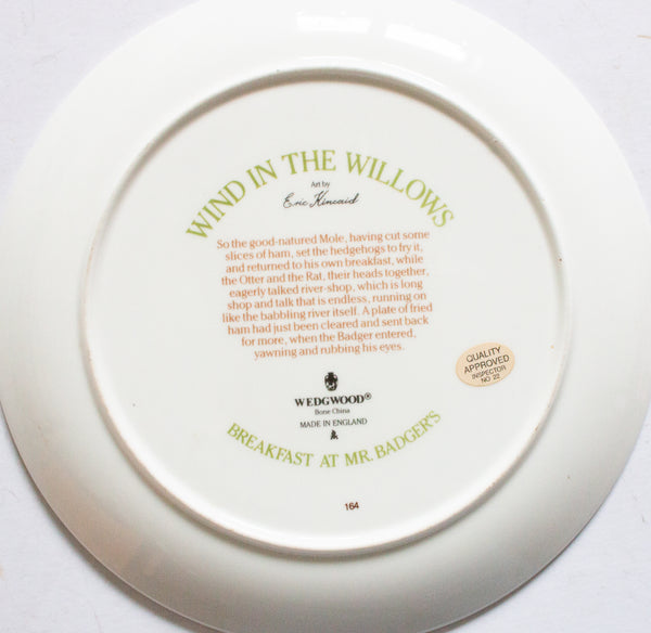 Wedgwood Bone China 'Wind in the Willows' Picture Plate 'Breakfast at Mr. Badger's'